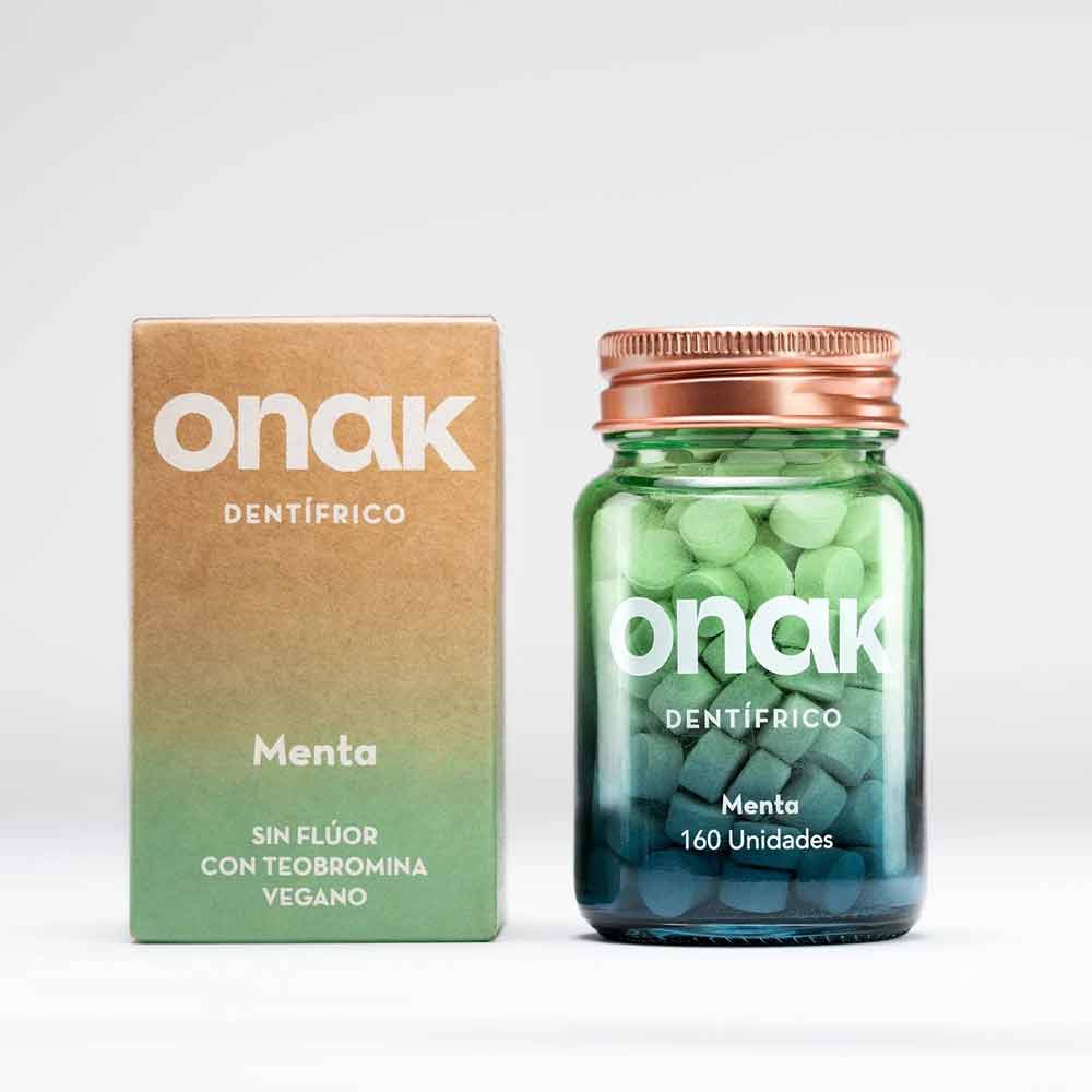 dentífrico natural en pastillas sabor menta sin plástico en frasco de vidrio